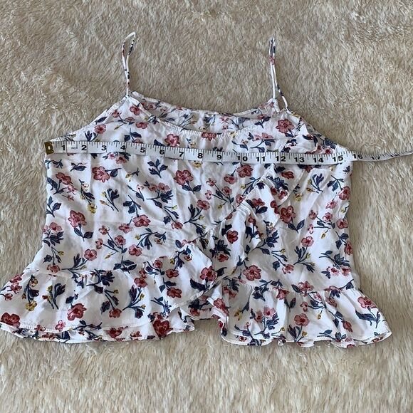 White floral print crop top - Picture 9 of 16